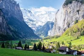 Alpine Dream: Switzerland & Italy Escape